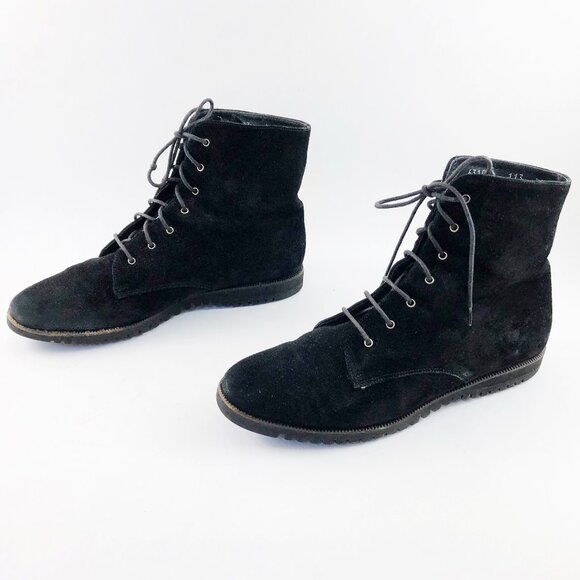 Vintage FERRAGAMO Fur-Lined Suede Lace-Up Ankle Boots with Vibram Sole 7.5B - Picture 2 of 11